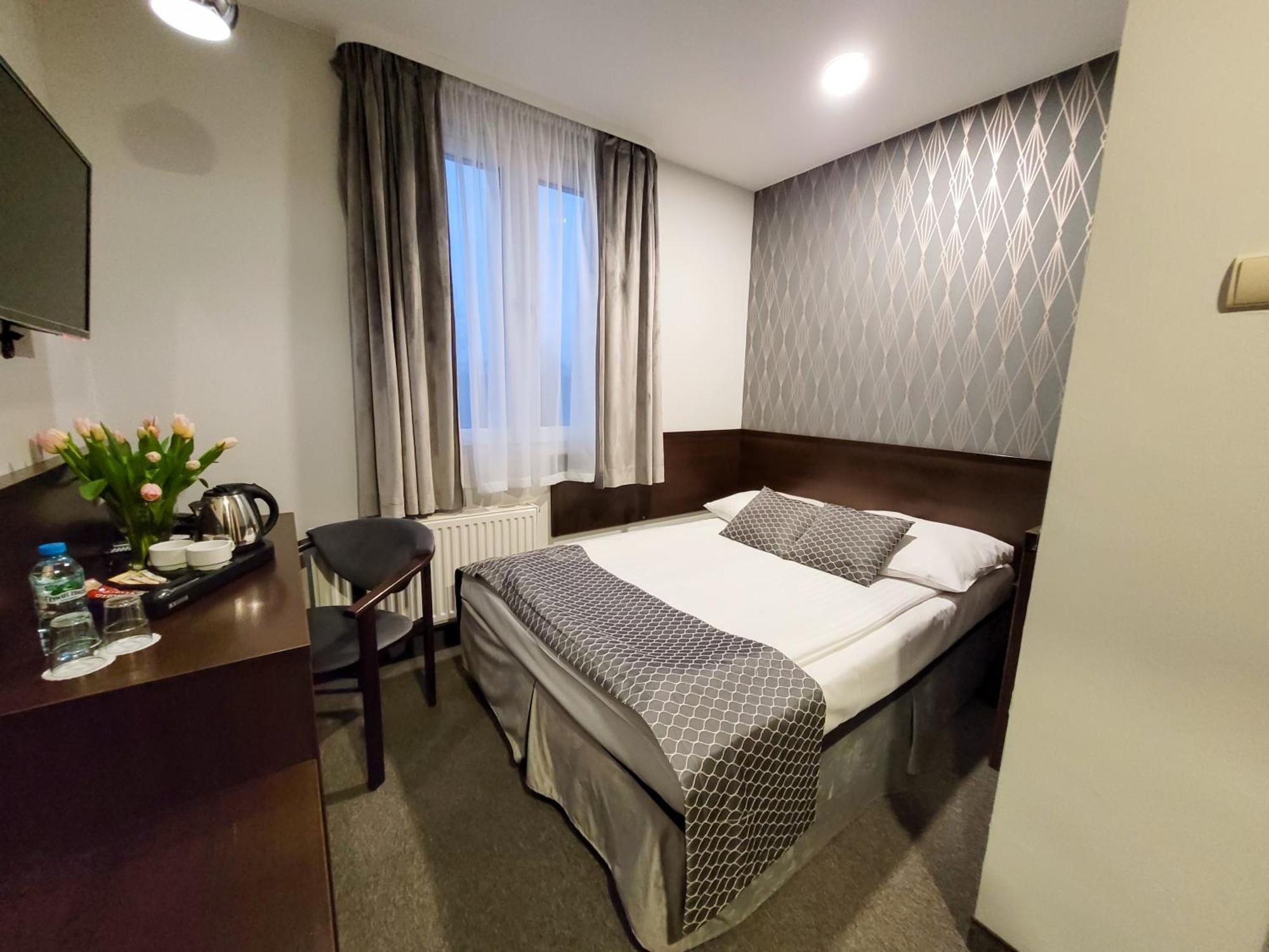 Hotel Fero Express Pokoje Klimatyzowane Ac, Krakow